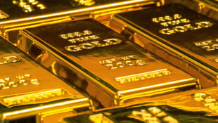 Why Gold Isn't Outperforming  cover