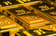 🥇 Gold Breaks Records While Oil Sinks: Commodities 2025 in Contrast